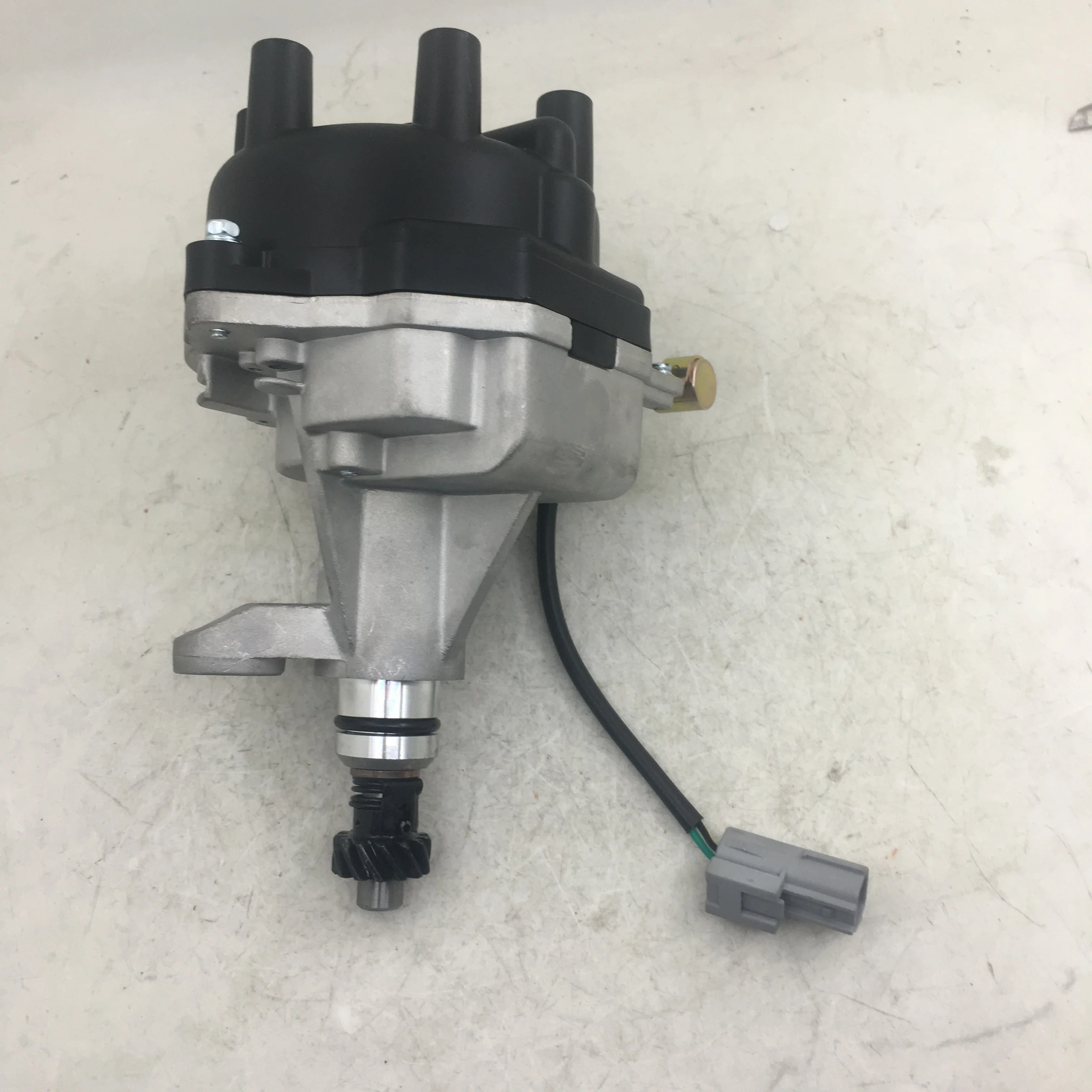 SherryBerg IGNITION DISTRIBUTOR for nissan NAVARA D22 VG30 3L VG33 3.3 Pathfinder R50 22100-1W601 6 cyliners 6 cyl
SherryBerg IGNITION DISTRIBUTOR for nissan NAVARA D22 VG30 3L VG33 3.3 Pathfinder R50 22100-1W601 6 cyliners 6 cyl