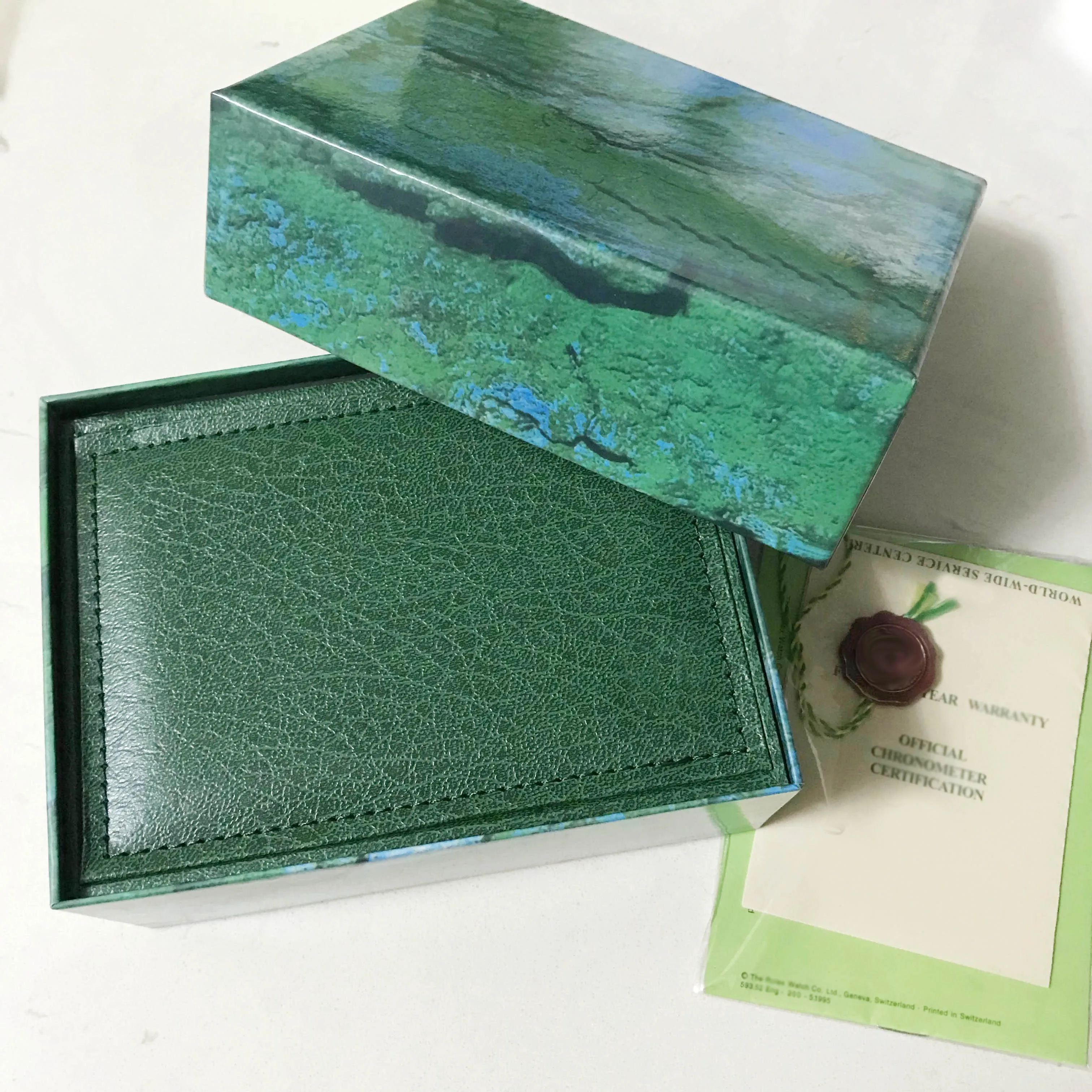 Green Box Free Shipping Watch Men & Women Watch Box Inside and Outside Ladies Watch Box Men's Watch Green Box
Green Box Free Shipping Watch Men & Women Watch Box Inside and Outside Ladies Watch Box Men's Watch Green Box