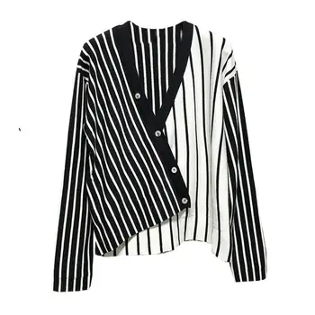 Fashion 2019 Fall Casual Stripe Pullover Women Button Knitting Shirt V-Neck Long Sleeve Loose Thin Sweater
Fashion 2019 Fall Casual Stripe Pullover Women Button Knitting Shirt V-Neck Long Sleeve Loose Thin Sweater