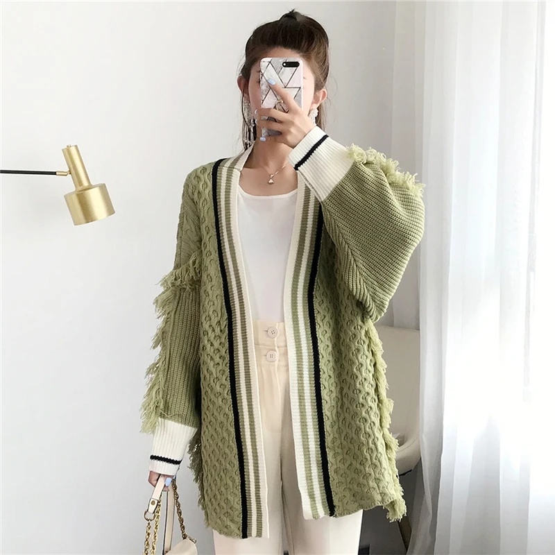 Women Cardigan Plus Size V-Neck Tassel Sweater Coat Color Block Striped Streetwear Runway Long Sleeve Twist Knitted Top Outwear
Women Cardigan Plus Size V-Neck Tassel Sweater Coat Color Block Striped Streetwear Runway Long Sleeve Twist Knitted Top Outwear