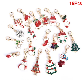 

19Pcs Keychain & Keyring Christmas Snowman Reindeer House Jingle Bell Tree Wreath Stocking & Snowflake Enamel Jewelry Gifts