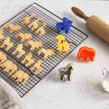 4Pcs / Set 3D Animal Shaped Fondant Biscuit Cookie Stamp Cutter Cake Mould Dessert Pastry Decorating Mold Kitchen Baking Tools
4Pcs / Set 3D Animal Shaped Fondant Biscuit Cookie Stamp Cutter Cake Mould Dessert Pastry Decorating Mold Kitchen Baking Tools