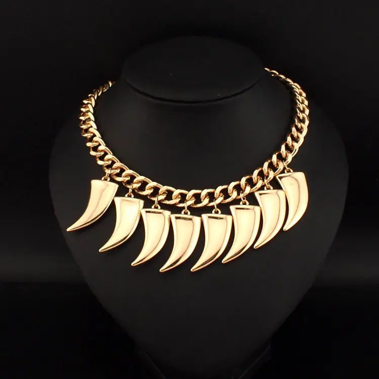 Fashion Women Dress Chokers Jewelry Accessories Gold Color Chain Wolf Tooth Shape Alloy Pendants Statement Necklaces 
Fashion Women Dress Chokers Jewelry Accessories Gold Color Chain Wolf Tooth Shape Alloy Pendants Statement Necklaces