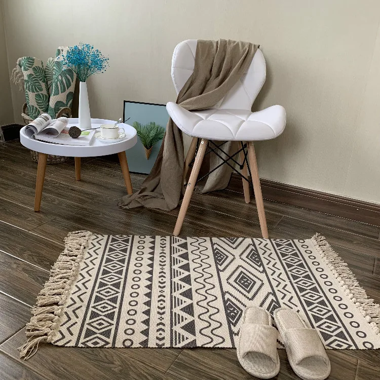 Nordic INS Cotton Thread Abstract Rug Carpet Home Hotel Cafe Living Room Sofa Bedside Long Door Mat Home Deco
Nordic INS Cotton Thread Abstract Rug Carpet Home Hotel Cafe Living Room Sofa Bedside Long Door Mat Home Deco