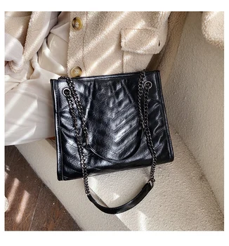 Women's bag 2019 new fashionable all-around one shoulder cross body Lingge chain bag PU leather
Women's bag 2019 new fashionable all-around one shoulder cross body Lingge chain bag PU leather