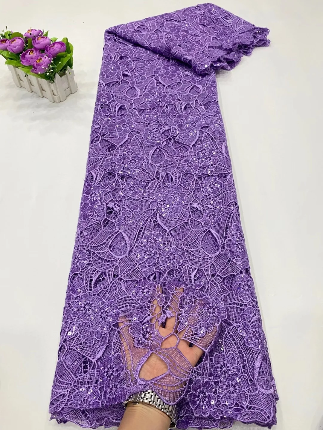 African Umbilical Cord Lace Fabric 2021 High-quality Punching Convex-concave Lace Umbilical Cord Water-soluble Lace D4543
African Umbilical Cord Lace Fabric 2021 High-quality Punching Convex-concave Lace Umbilical Cord Water-soluble Lace D4543