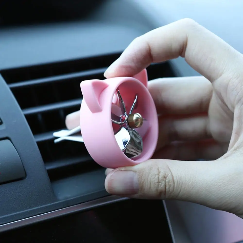 Mini LED Car Smell Air Freshener Conditioning Alloy Auto Vent Outlet Perfume Clip Fresh Aromatherapy Fragrance Atmosphere Light
Mini LED Car Smell Air Freshener Conditioning Alloy Auto Vent Outlet Perfume Clip Fresh Aromatherapy Fragrance Atmosphere Light