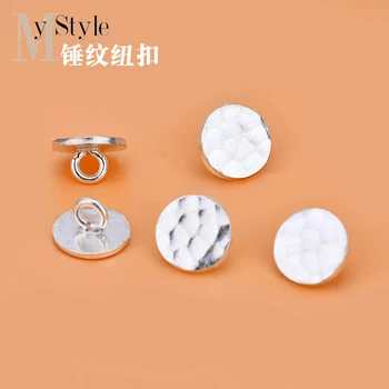 S925 retro Thai silver button hammer pattern water wave pattern button hand string knitting jewelry hand DIY material accessorie
S925 retro Thai silver button hammer pattern water wave pattern button hand string knitting jewelry hand DIY material accessorie