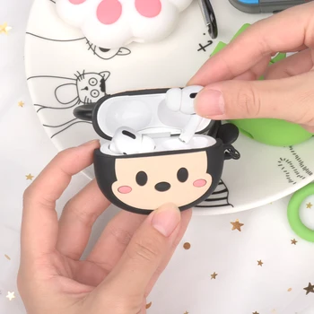 For Airpods Pro 3 case protective cover soft silicone game console cute cartoon headset case anti-fall apple airpods pro case 
For Airpods Pro 3 case protective cover soft silicone game console cute cartoon headset case anti-fall apple airpods pro case