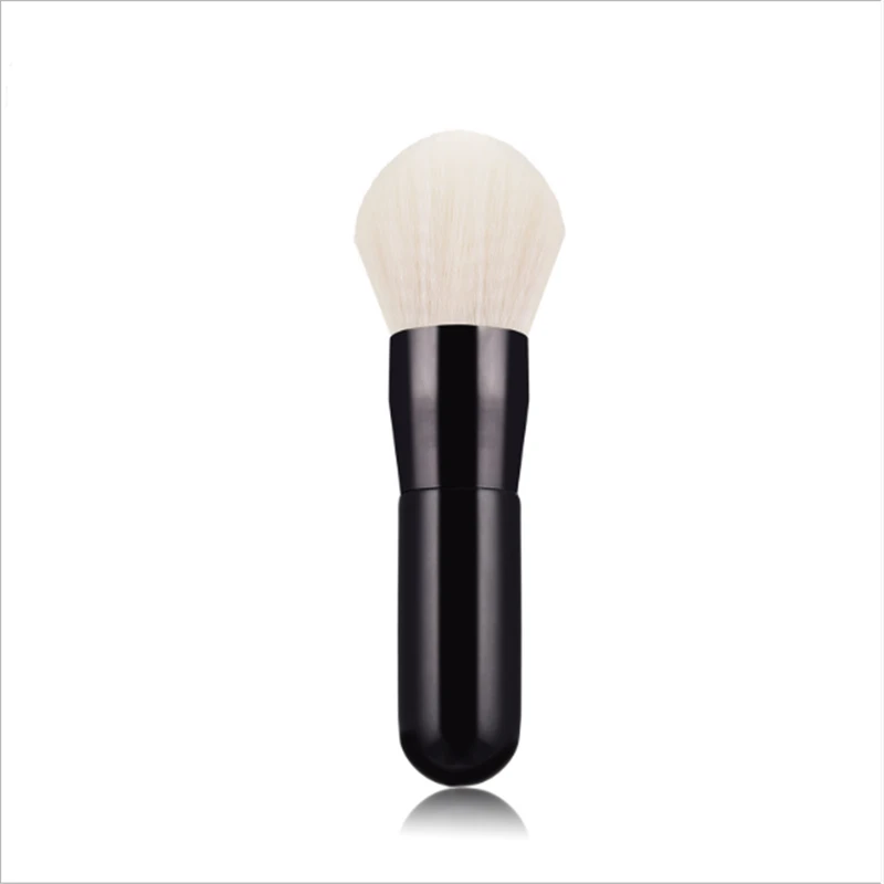 

1 pcs Makeup Brushes Foundation Powder Face Brush White Soft Face Blush Brush Fashion Cosmetics Make Up Tools