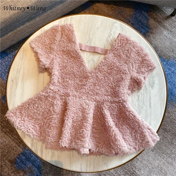 WHITNEY WANG Blouses 2020 Spring Summer Fashion Streetwear Back Bandage Mesh Ruffles Blouse Women Blusas Lady Shirt Top
WHITNEY WANG Blouses 2020 Spring Summer Fashion Streetwear Back Bandage Mesh Ruffles Blouse Women Blusas Lady Shirt Top