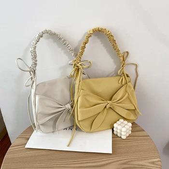 Casual Nylon Women Shoulder Bag Pleated Tote Bow Portable Crossbody Handbag 2020 New Fashion For Women Handbags
Casual Nylon Women Shoulder Bag Pleated Tote Bow Portable Crossbody Handbag 2020 New Fashion For Women Handbags
