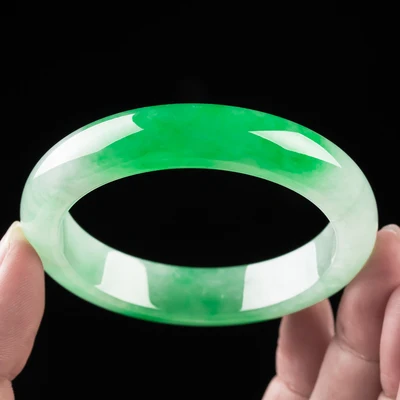 zheru jewelry natural Burmese jade light green 54-64mm bracelet elegant princess jewelry for mother and girlfriend
zheru jewelry natural Burmese jade light green 54-64mm bracelet elegant princess jewelry for mother and girlfriend
