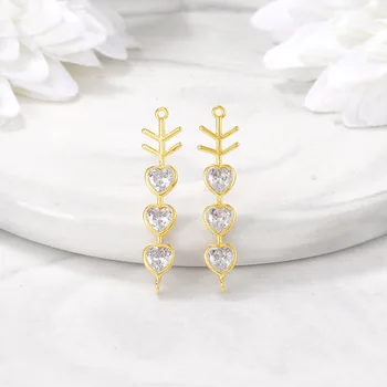 4PCS 3x27MM 24K Gold Color Plated Brass with Zircon Three Heart Charms Pendant Connector High Quality Jewelry Accessories
4PCS 3x27MM 24K Gold Color Plated Brass with Zircon Three Heart Charms Pendant Connector High Quality Jewelry Accessories