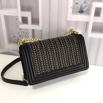 new genuine leather shoulder bag top quality women luxury handbags designer purse brand flap chain bag crossbody bags2019
new genuine leather shoulder bag top quality women luxury handbags designer purse brand flap chain bag crossbody bags2019