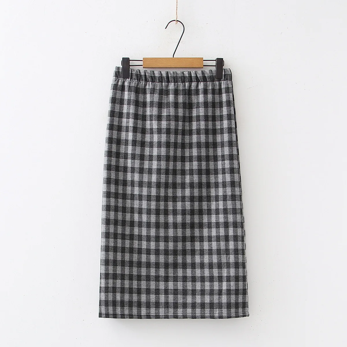 Plaid Woolen Skirt Women's Autumn And Winter Korean-style High-waisted Back Slit Step Sheath Mid-length Base Skirt S19308
Plaid Woolen Skirt Women's Autumn And Winter Korean-style High-waisted Back Slit Step Sheath Mid-length Base Skirt S19308