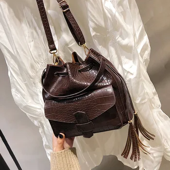 Women Vintage Casual Alligator Bucket Shoulder Strap Bag Pu Leather Messenger Tote Crossbody Female Versatile Top-Handle Bags
Women Vintage Casual Alligator Bucket Shoulder Strap Bag Pu Leather Messenger Tote Crossbody Female Versatile Top-Handle Bags