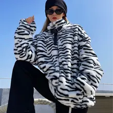 Wool feminine coat winter 2021 Streetwear new plus velvetwomen's baggy zebra pattern cotton jaqueta feminina top Unisex
Wool feminine coat winter 2021 Streetwear new plus velvetwomen's baggy zebra pattern cotton jaqueta feminina top Unisex