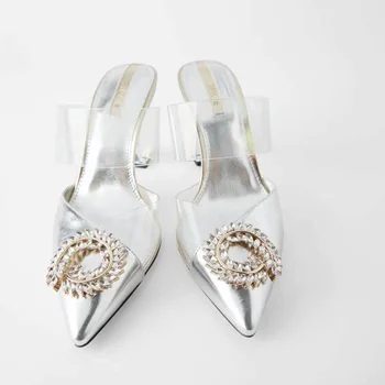 2020 New Summer Sandals for Women with Pointed V Shallow Chunky heel Transparent Belt With Crystal buckle Slingbacks
2020 New Summer Sandals for Women with Pointed V Shallow Chunky heel Transparent Belt With Crystal buckle Slingbacks