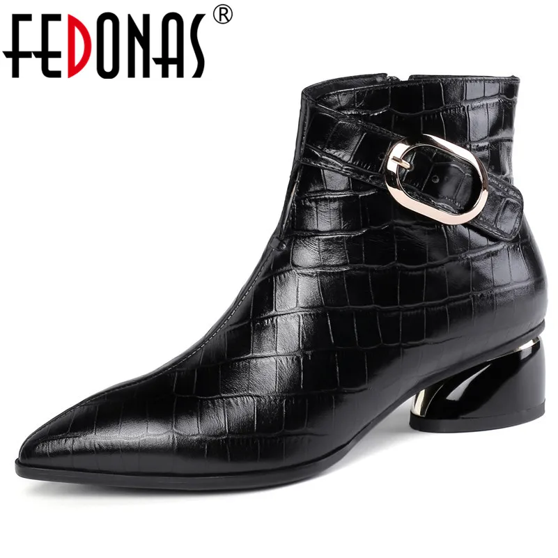 FEDONAS Winter Women Ankle Boots Classic Animal Prints Genuine Leather Chelsea Boots Big Size Dancing Shoes Woman Short Boots
FEDONAS Winter Women Ankle Boots Classic Animal Prints Genuine Leather Chelsea Boots Big Size Dancing Shoes Woman Short Boots