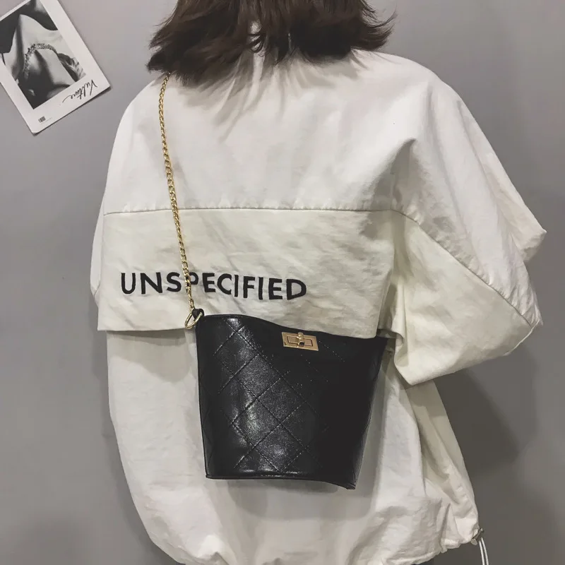 Women's Small Bag 2019 Early Spring New Style Korean-style CHIC Chain Mini Shoulder Bag Versatile Retro Oblique Bucket Bag
Women's Small Bag 2019 Early Spring New Style Korean-style CHIC Chain Mini Shoulder Bag Versatile Retro Oblique Bucket Bag
