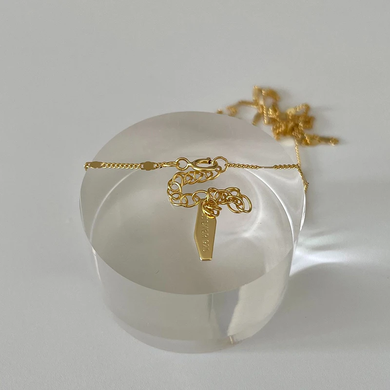 Женское Ожерелье-чокер из серебра 925 пробы
Женское Ожерелье-чокер из серебра 925 пробы