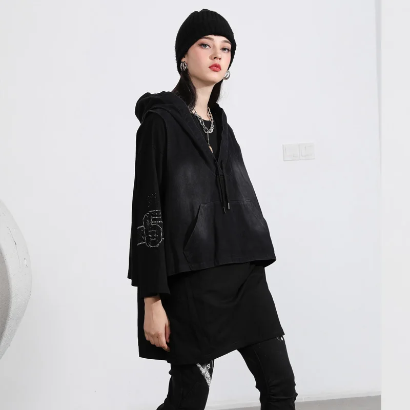 

2019 Hooded Denim Vest for women Sleeveless short Vest black vest female Tops with hat A031Z40