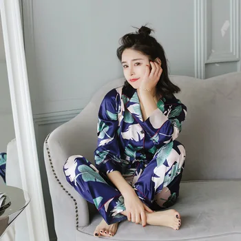 Pajamas Satin Printed Sleepwear Women Sleep Suit Turn-down Collar Top&pants Sexy Lounge Sleepwear 2020 Spring New Home Clothing
Pajamas Satin Printed Sleepwear Women Sleep Suit Turn-down Collar Top&pants Sexy Lounge Sleepwear 2020 Spring New Home Clothing
