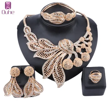 Fashion African Dubai Gold Jewelry Nigerian Crystal Necklace Bangle Ring Earrings Women Italian Bridal Accessories Jewelry Set
Fashion African Dubai Gold Jewelry Nigerian Crystal Necklace Bangle Ring Earrings Women Italian Bridal Accessories Jewelry Set