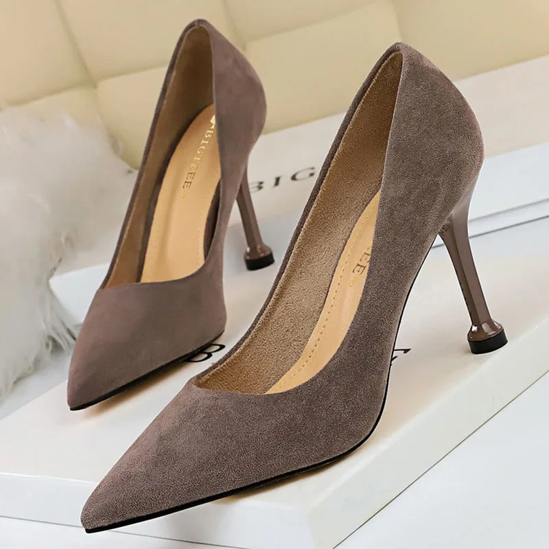 Fashion High Heels Women Pumps Pointed Toe Work Pump Stiletto Woman Shoes Wedding Shoes Office Career Elegant Pumps 
Fashion High Heels Women Pumps Pointed Toe Work Pump Stiletto Woman Shoes Wedding Shoes Office Career Elegant Pumps