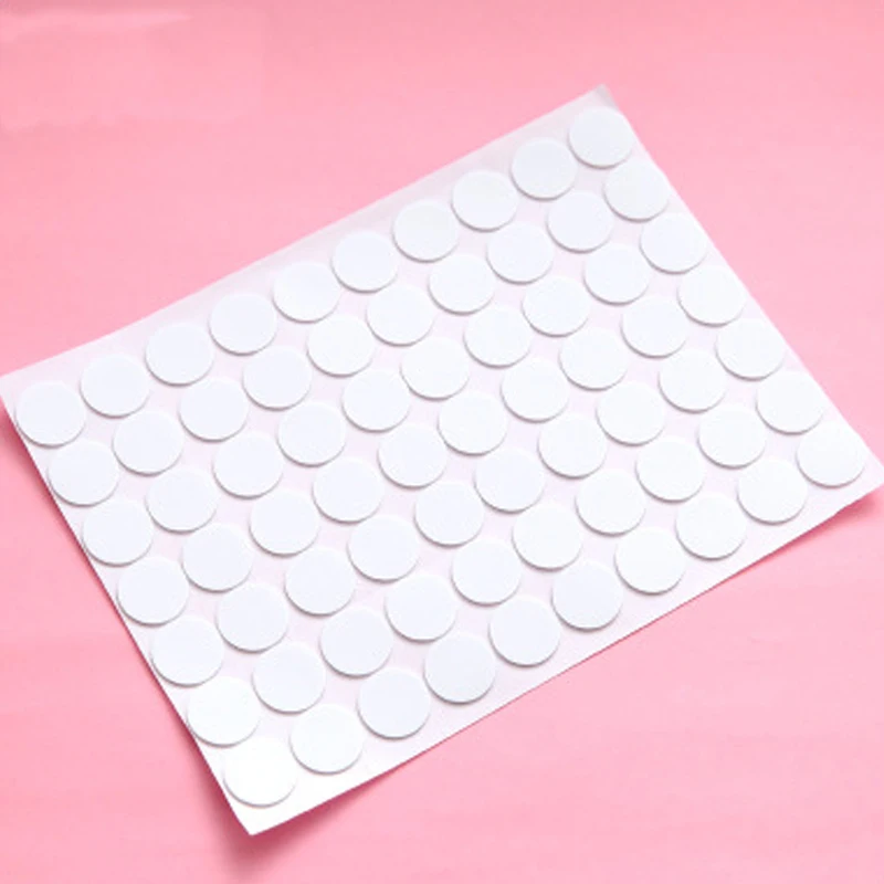70pcs Dots Adhesive Double-sided Tape Round Sticker Strong Glue Magic Tape Dot Labels For Packing Tags Paste Decoration
70pcs Dots Adhesive Double-sided Tape Round Sticker Strong Glue Magic Tape Dot Labels For Packing Tags Paste Decoration