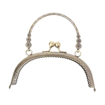 Alloy Purse Frame Handle for Women Clutch Bag Handbag Accessories Round Making Kiss Clasp Lock Antique Bags Hardware 16.5cm
Alloy Purse Frame Handle for Women Clutch Bag Handbag Accessories Round Making Kiss Clasp Lock Antique Bags Hardware 16.5cm