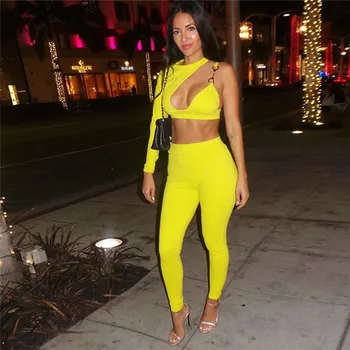 Yellow White Two Piece Set Sexy Night Club Outfits for Women One Shoulder Cut Out Asymmetric Crop Top Pencil Pants Suit Female
Yellow White Two Piece Set Sexy Night Club Outfits for Women One Shoulder Cut Out Asymmetric Crop Top Pencil Pants Suit Female