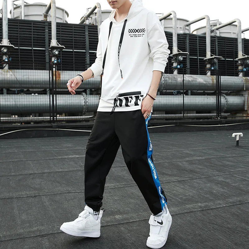MEN'S Sweater Hooded Set Autumn New Style Trend of Fashion Casual Sports Two-Piece Set Men'S Wear Spring And Autumn
MEN'S Sweater Hooded Set Autumn New Style Trend of Fashion Casual Sports Two-Piece Set Men'S Wear Spring And Autumn