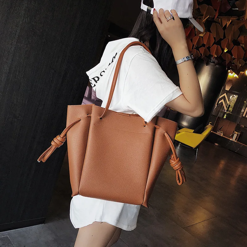 Korean-style Large-Volume Wings Style Bag Retro Linen Flower Color Pull-belt Shoulder Oblique Handbag
Korean-style Large-Volume Wings Style Bag Retro Linen Flower Color Pull-belt Shoulder Oblique Handbag