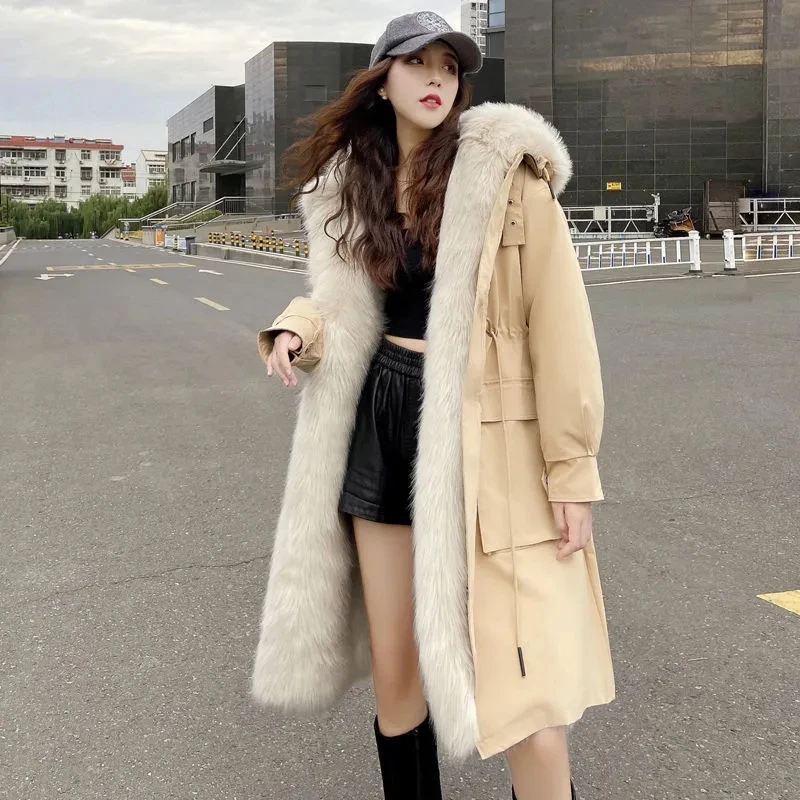 2023 Winter New Parkas Coat Women's Detachable Faux Fox Fur Liner Mid-length Fur Coat Warm Coat Women Loose Thicken Fur Coat 
2023 Winter New Parkas Coat Women's Detachable Faux Fox Fur Liner Mid-length Fur Coat Warm Coat Women Loose Thicken Fur Coat