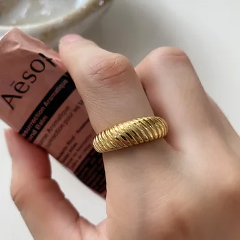 Celi French 925 Sterling Silver Twill Ring Minimalist Ring Female INS Net Red Ring Elegant Fashion Little Finger 18k Gold Ring
Celi French 925 Sterling Silver Twill Ring Minimalist Ring Female INS Net Red Ring Elegant Fashion Little Finger 18k Gold Ring