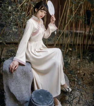 2019 New Autumn Women dress Full Sleeve 120 + Qipao Button Price Dresses Apricot 6762 
2019 New Autumn Women dress Full Sleeve 120 + Qipao Button Price Dresses Apricot 6762