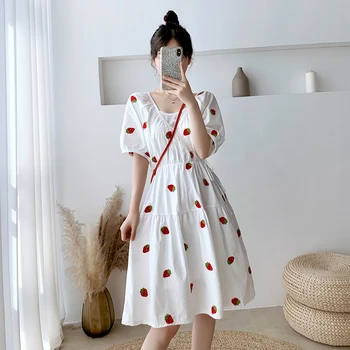 Strawberry Print Sweet Summer Dress Women V-Neck Vintage Party Dress Plus Size Knee-Length Lace Up High Waist Kawaii Dress Y343
Strawberry Print Sweet Summer Dress Women V-Neck Vintage Party Dress Plus Size Knee-Length Lace Up High Waist Kawaii Dress Y343