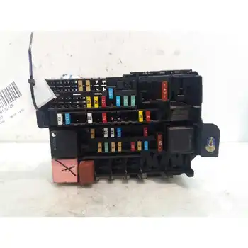 284B66052R 8200393836C Case Relays/Fuses Renault Lagoon Iii Privilege
284B66052R 8200393836C Case Relays/Fuses Renault Lagoon Iii Privilege