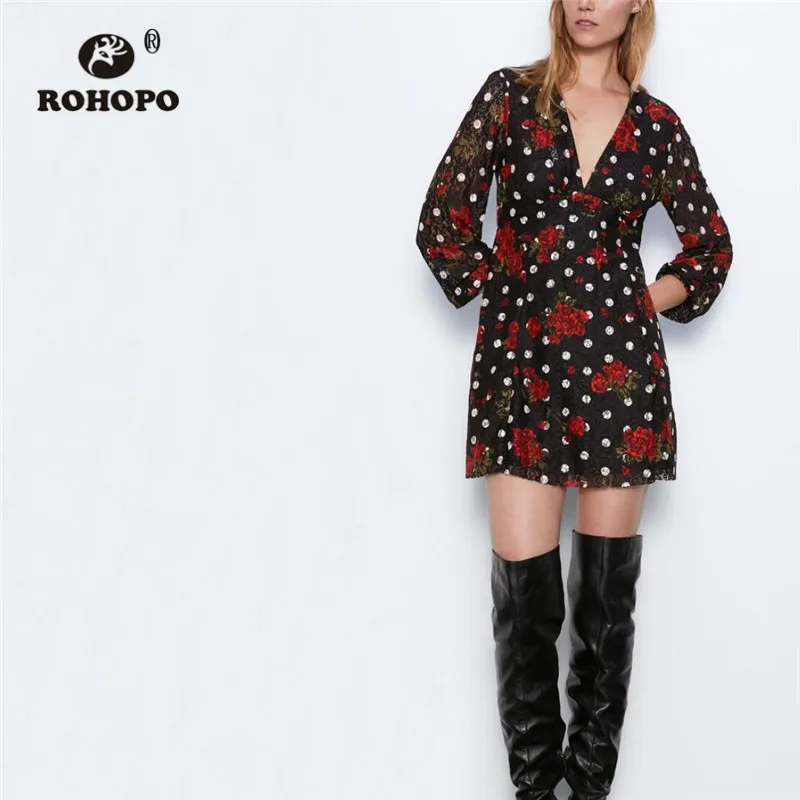 ROHOPO Three Quarter Red Floral White Polk Dot Black Lace Party Dress V Collar Split Back Neck Pleated Bottom Mini Vestido #9500
ROHOPO Three Quarter Red Floral White Polk Dot Black Lace Party Dress V Collar Split Back Neck Pleated Bottom Mini Vestido #9500