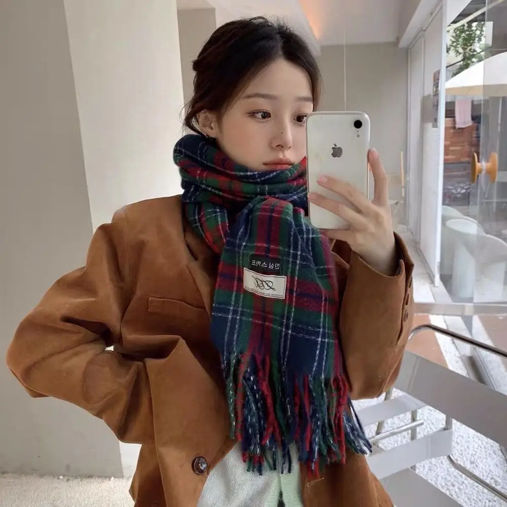 Korean Style Soft Scarf Shawl Women Skin-friendly Christmas Plaid Pattern Scarf Wrap Keep Warm Autumn Winter Female Scarf New
Korean Style Soft Scarf Shawl Women Skin-friendly Christmas Plaid Pattern Scarf Wrap Keep Warm Autumn Winter Female Scarf New