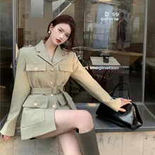 Autumn and winter warlord style coat with thin waist and gold buckle temperament suit three-dimensional coat women have a belt
Autumn and winter warlord style coat with thin waist and gold buckle temperament suit three-dimensional coat women have a belt