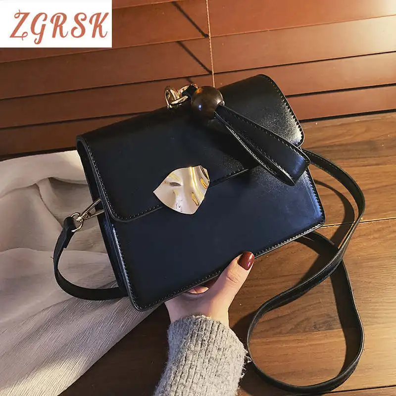 Female Fashion Bags Ladies Luxury Bags 2020 Famous Brand Bag Female Black Vintage Leather Tote Bag Bolsas Feminina
Female Fashion Bags Ladies Luxury Bags 2020 Famous Brand Bag Female Black Vintage Leather Tote Bag Bolsas Feminina