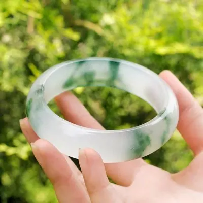 Natural Burmese jade and blue flower two-color 54-64mm bracelet, elegant princess jewelry, gift for mother to girlfriend
Natural Burmese jade and blue flower two-color 54-64mm bracelet, elegant princess jewelry, gift for mother to girlfriend