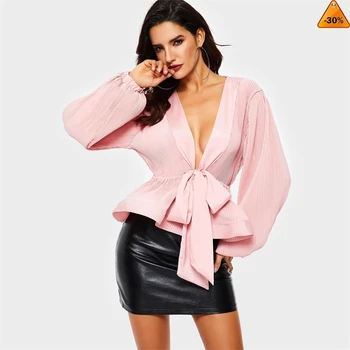 Ruffle Chiffon Pleated Female V Neck Blouse Shirt for Women Feminina Lantern Sleeve Elegant Chemisier Top Blusa Chemise Femme
Ruffle Chiffon Pleated Female V Neck Blouse Shirt for Women Feminina Lantern Sleeve Elegant Chemisier Top Blusa Chemise Femme