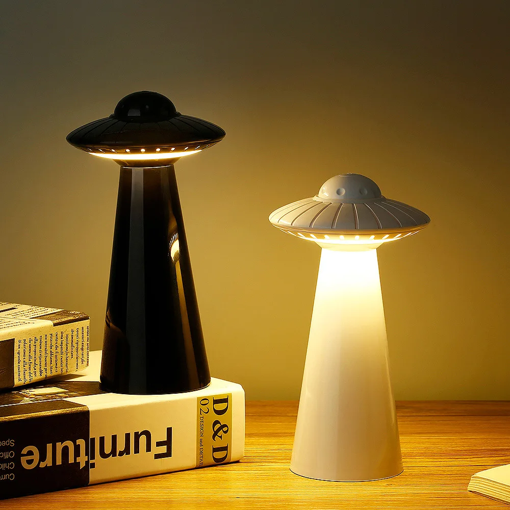 Creative New Style UFO Lamp Students Reading Eye Protection LED Book Light Strange New Bedroom Atmosphere Small Night Lamp
Creative New Style UFO Lamp Students Reading Eye Protection LED Book Light Strange New Bedroom Atmosphere Small Night Lamp