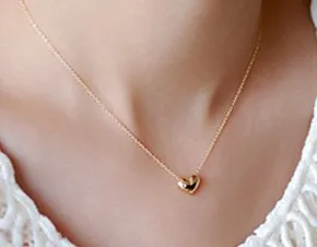 Fashionable and elegant peach heart necklace short gold and silver party surprise gift 300 pieces
Fashionable and elegant peach heart necklace short gold and silver party surprise gift 300 pieces