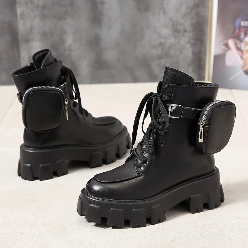 Новинка 2020 года Мотоботы с карманами Женская обувь на платформе Черные военные