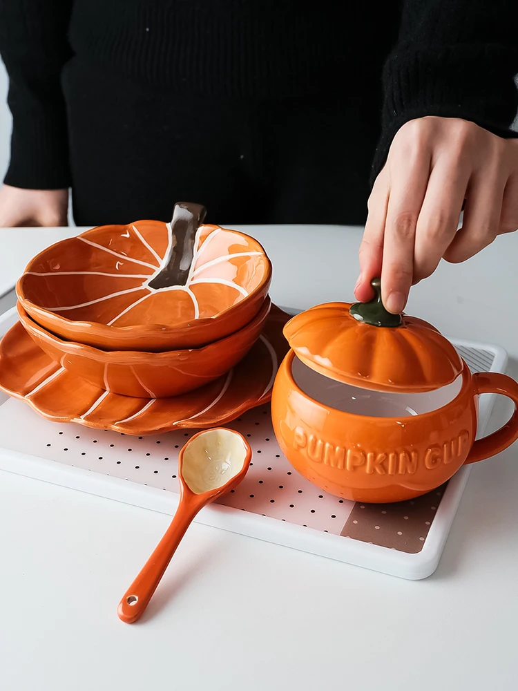 Creative Hand Painted Pumpkin Bowl Plate Cup Underglaze Ceramic Dinnerware Microwave & Dishwasher Safe Cute Bowl Plate For Child Creative Hand Painted Pumpkin Bowl Plate Cup Underglaze Ceramic Dinnerware Microwave & Dishwasher Safe Cute Bowl Plate For Child